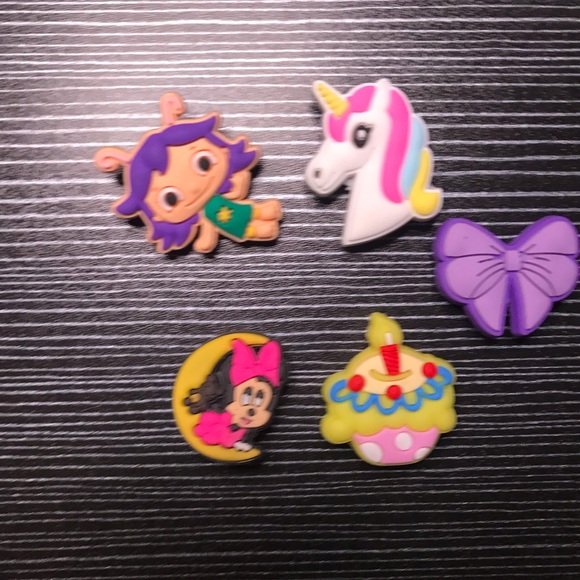 Minnie Mouse & Unicorn Girly Themed Croc Charms *Bundle 3 Save 20%* - Picture 2 of 4
